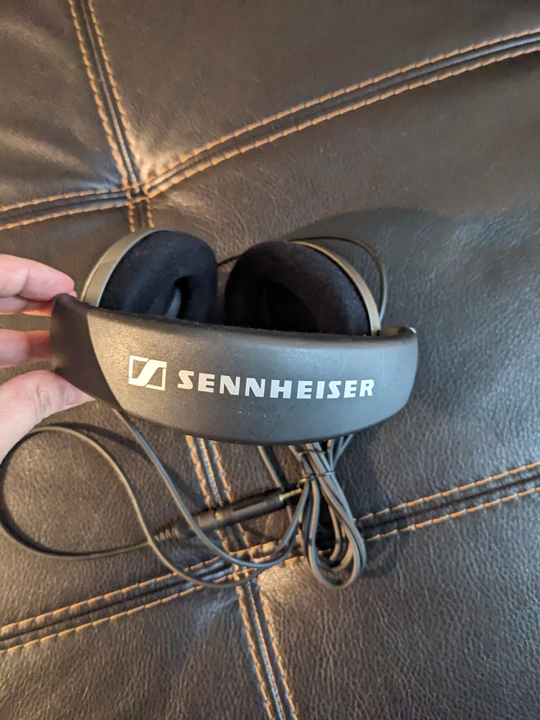 Sennheiser HD 518 Headphones - photo 2