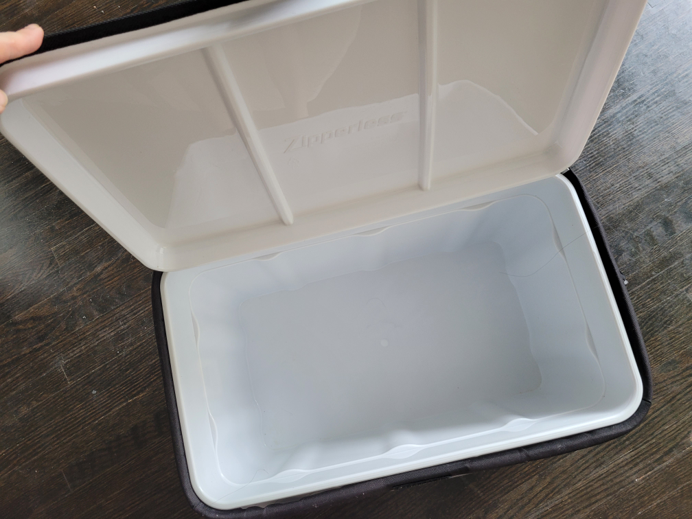 lce Box - photo 4