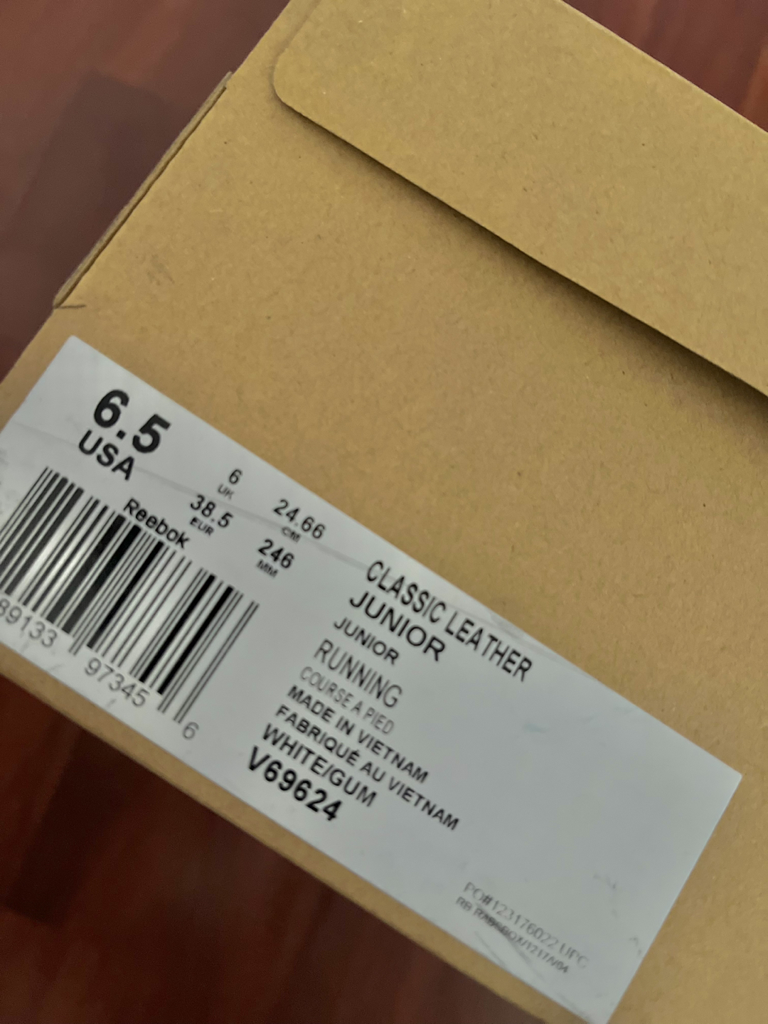 Classic Reebok Leather Shoes - photo 2