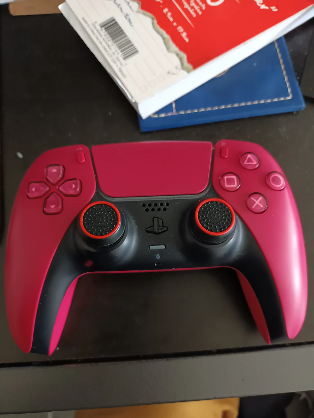 Ps5 controller (used) thumbnail