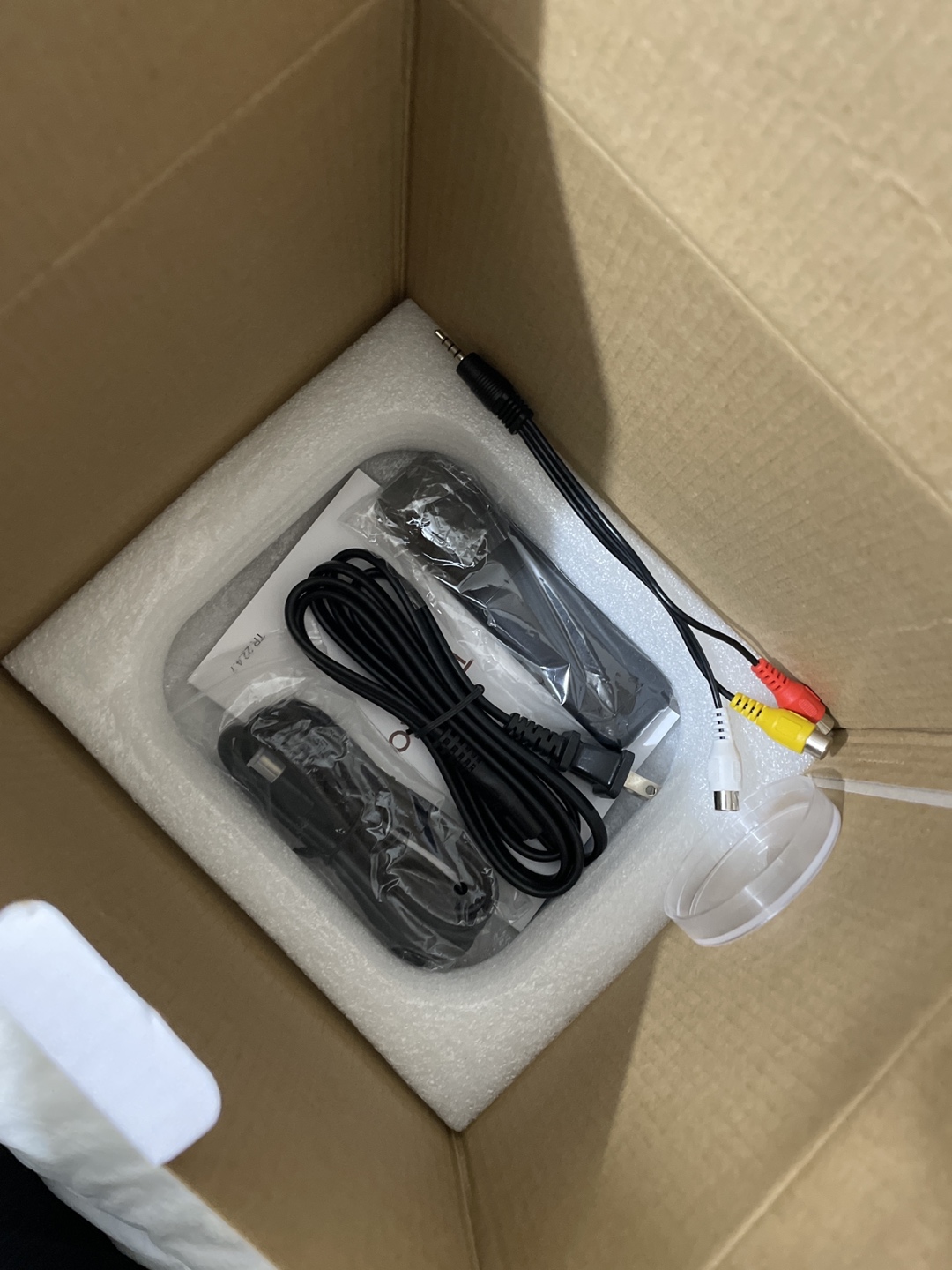 FREE projector, works but with kirks - photo 3