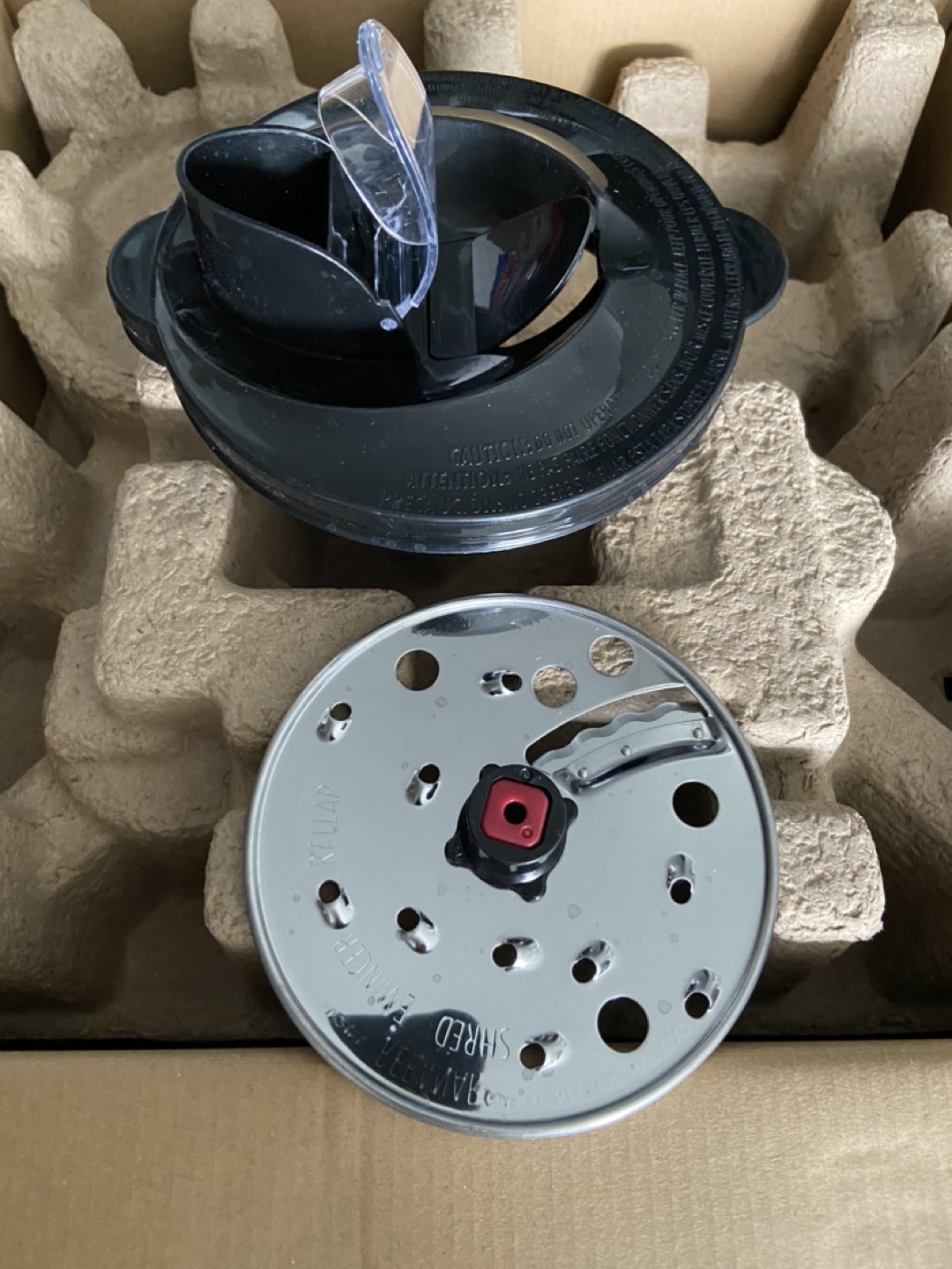 Blender and Food Processor Combo image indicator(4)