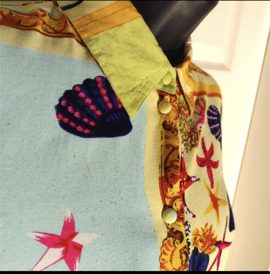 Baroque/aquatic theme button-up shirt image indicator(6)