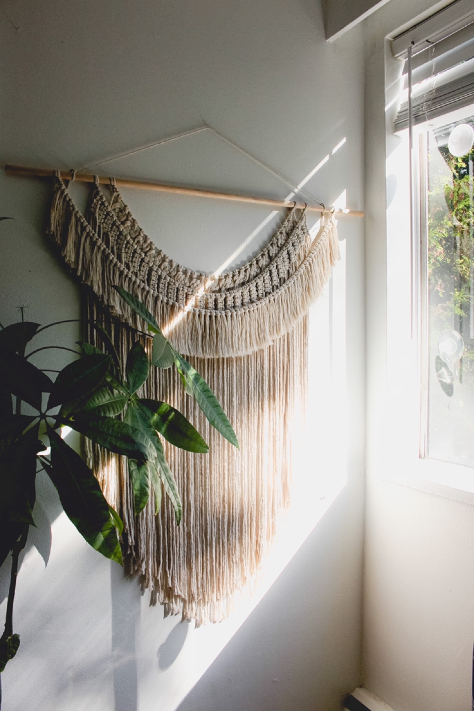 Large boho macrame wallhanging - photo 2