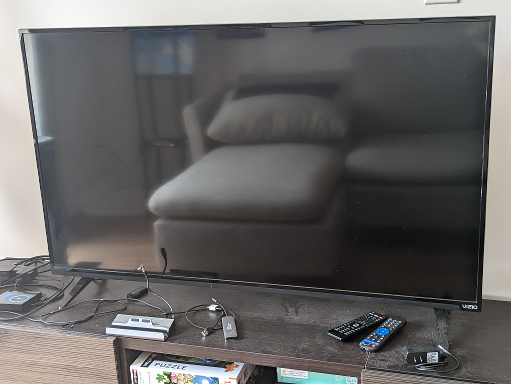 Vizio 50" smart tv with Android TV Box thumbnail