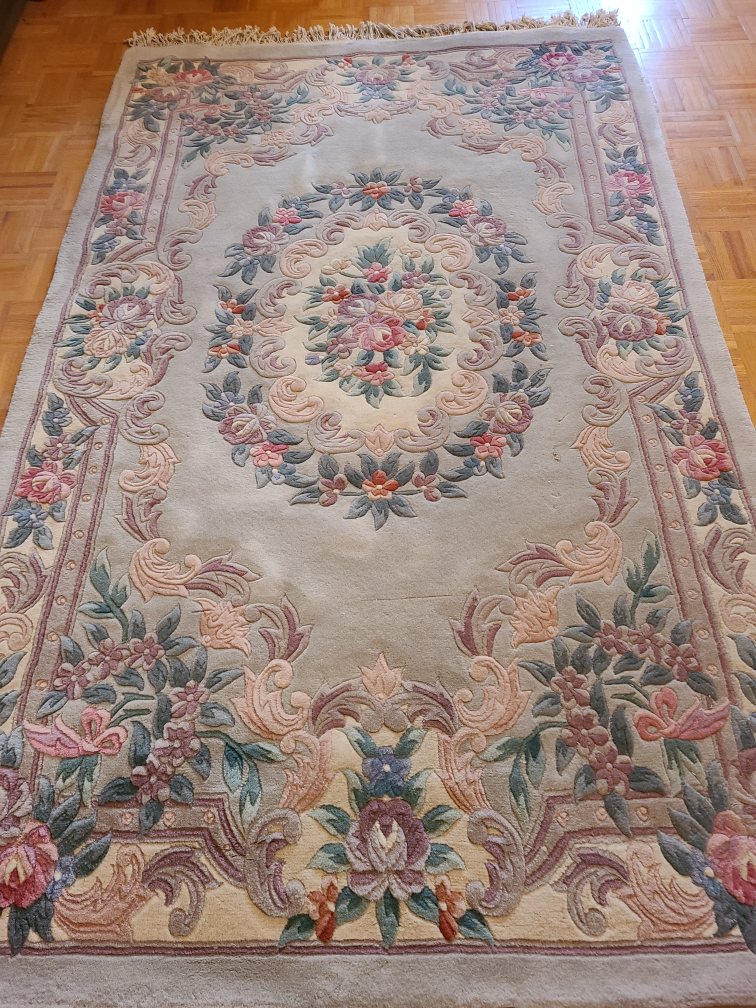 Virgin Wool Area Rug image indicator(8)