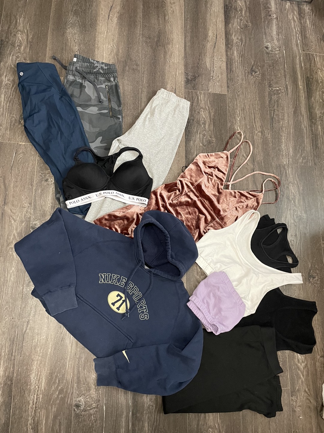 tna, nike, polo, lululemon etc bundle thumbnail