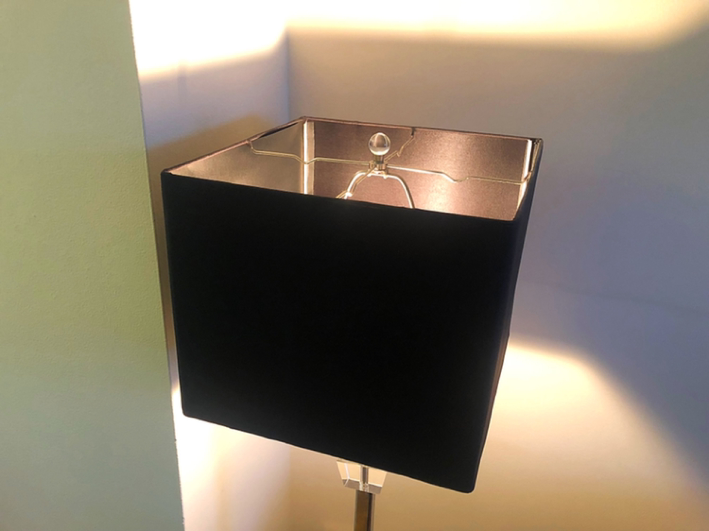 Floor lamp, black shade - photo 3