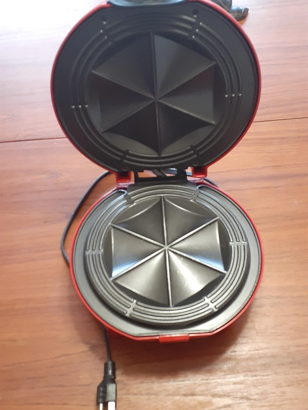 Hamilton Beach Quesadilla Maker/Sandwich Press - photo 2