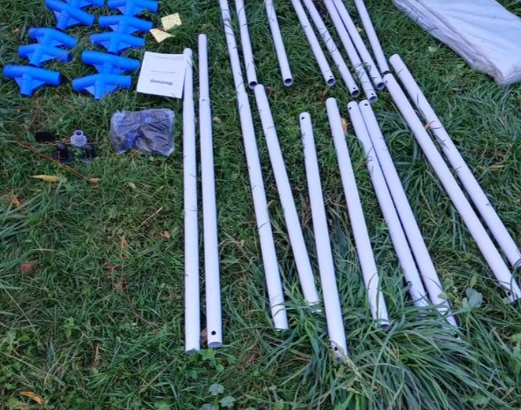 Like new 10 ft steel frame pool with pump and cover  - photo 2