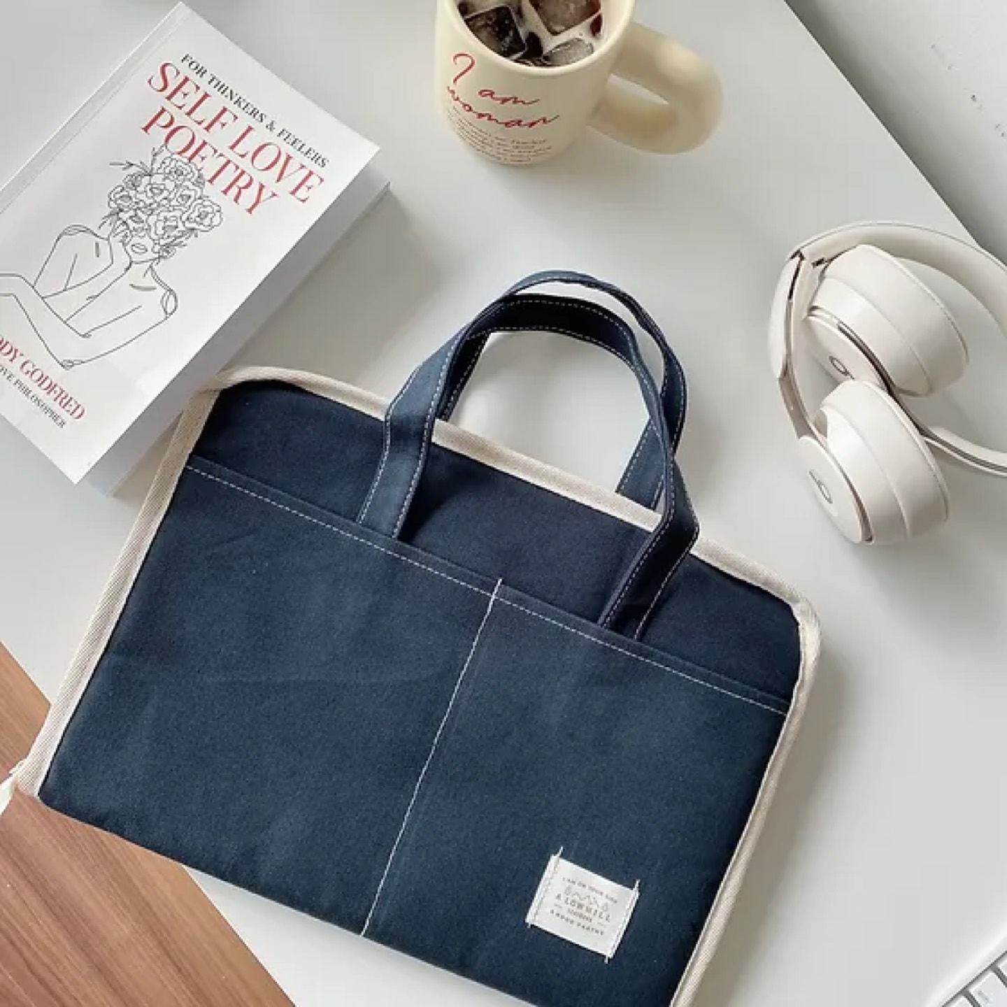 NEW IPAD 11INCH POUCH