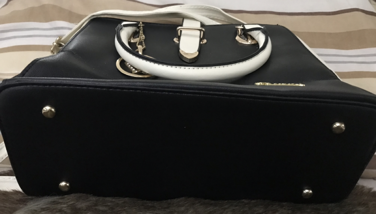 New hold or hand bag🦃 image indicator(4)