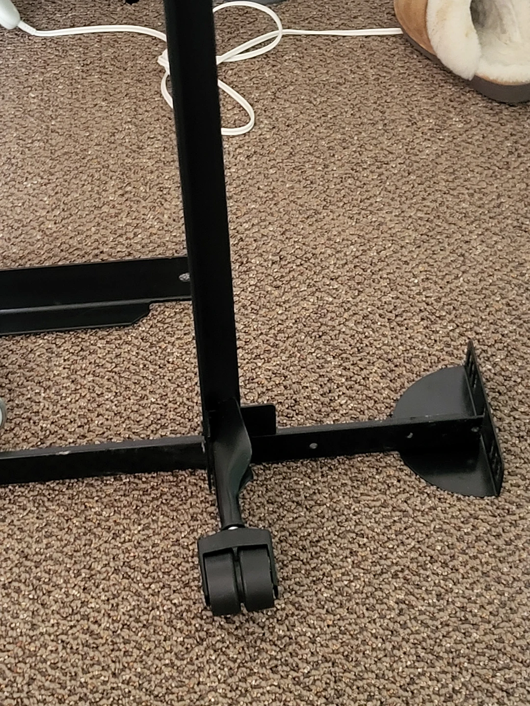 Queen bed frame - photo 3