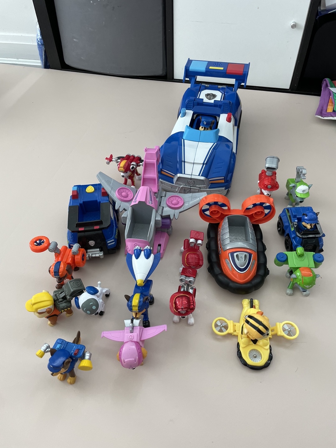 Paw patrol toys thumbnail