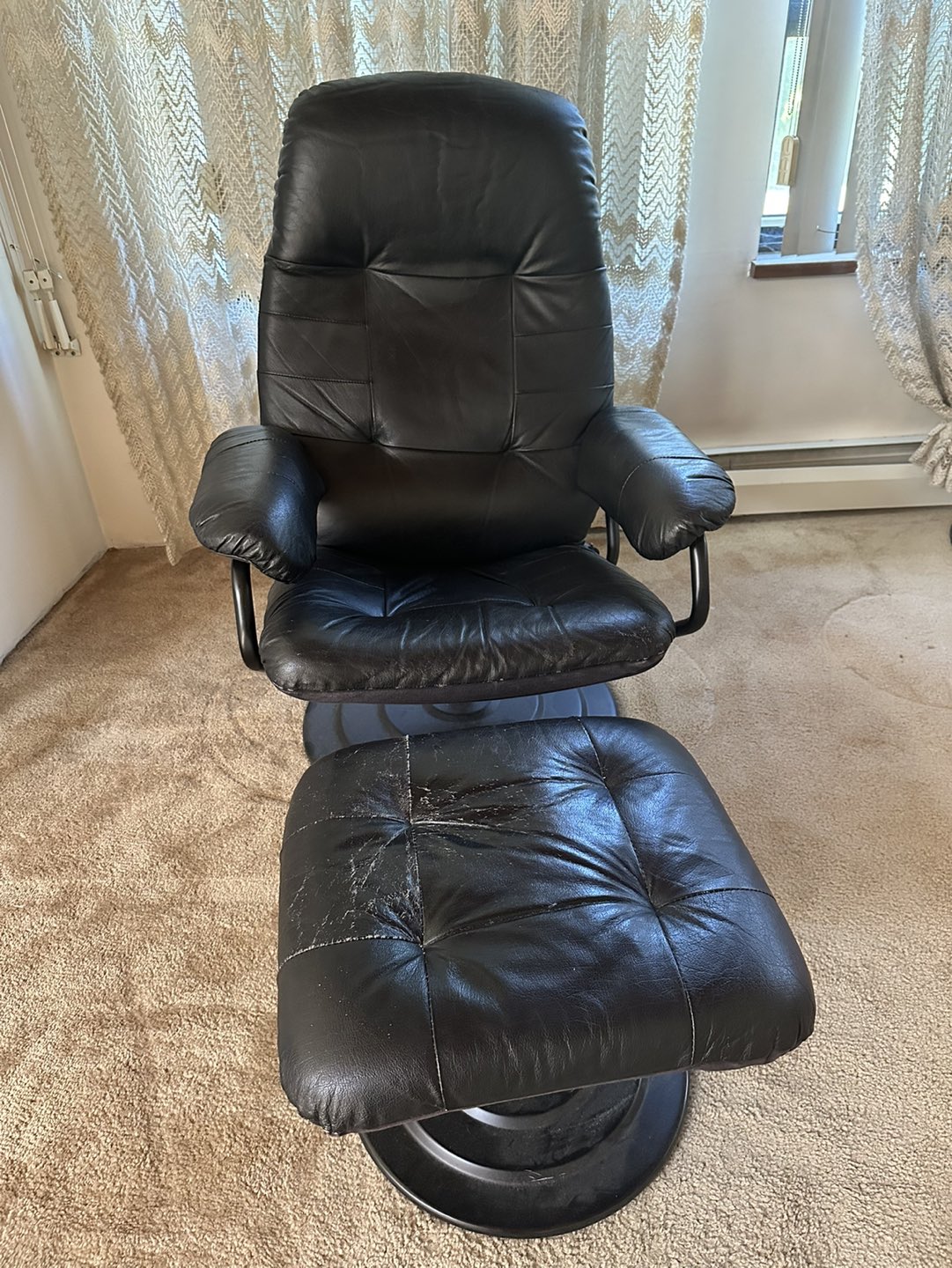 Leather Recliner and Ottoman ⬆️ thumbnail
