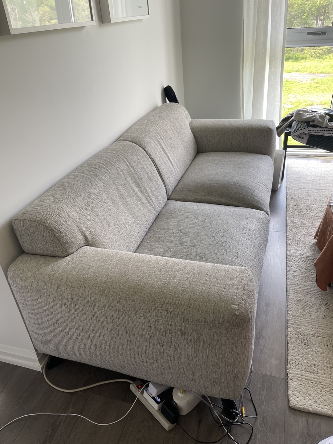 Grey Sofa - Well maintained thumbnail