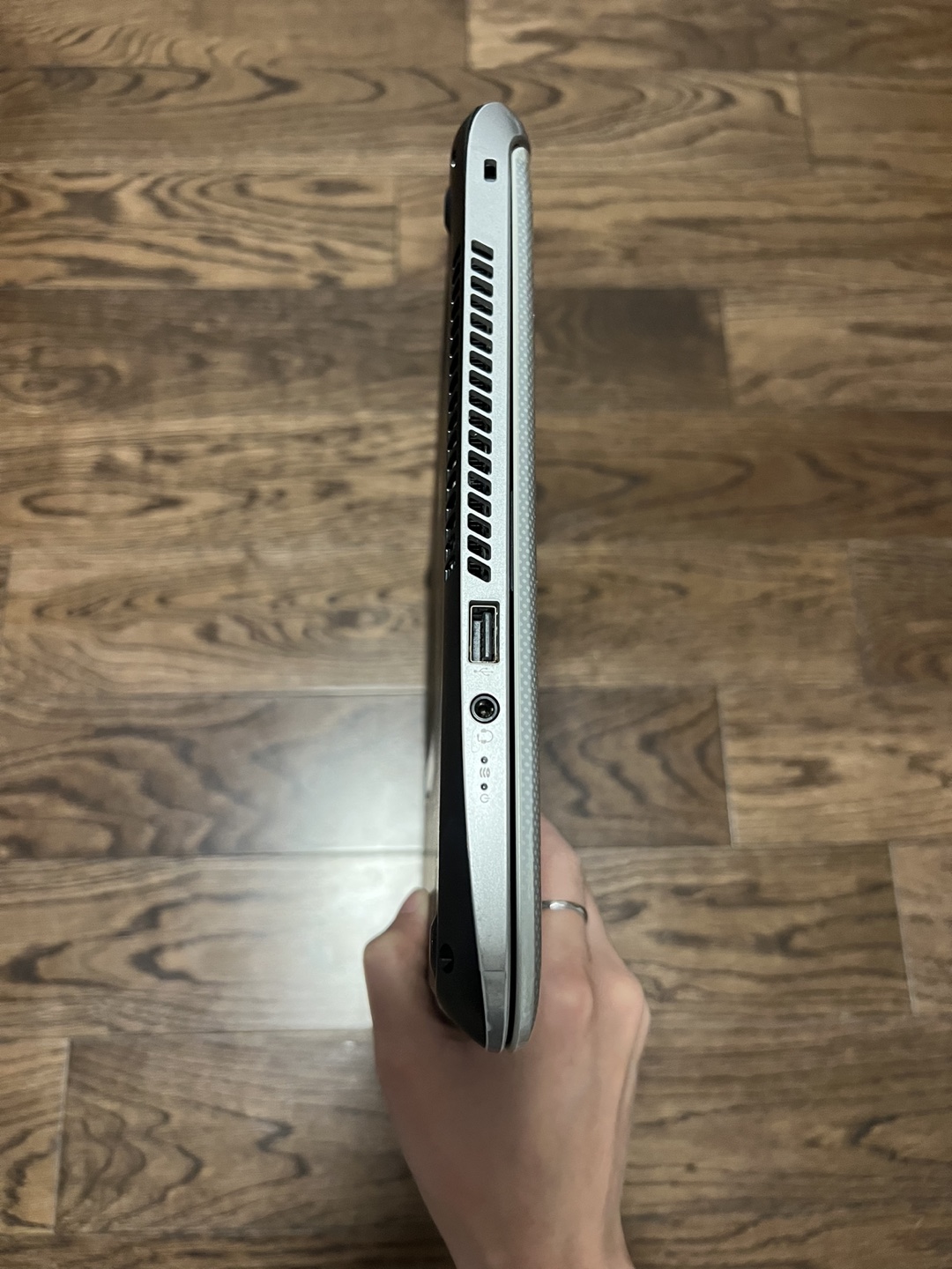 HP Laptop Pavilion - photo 3
