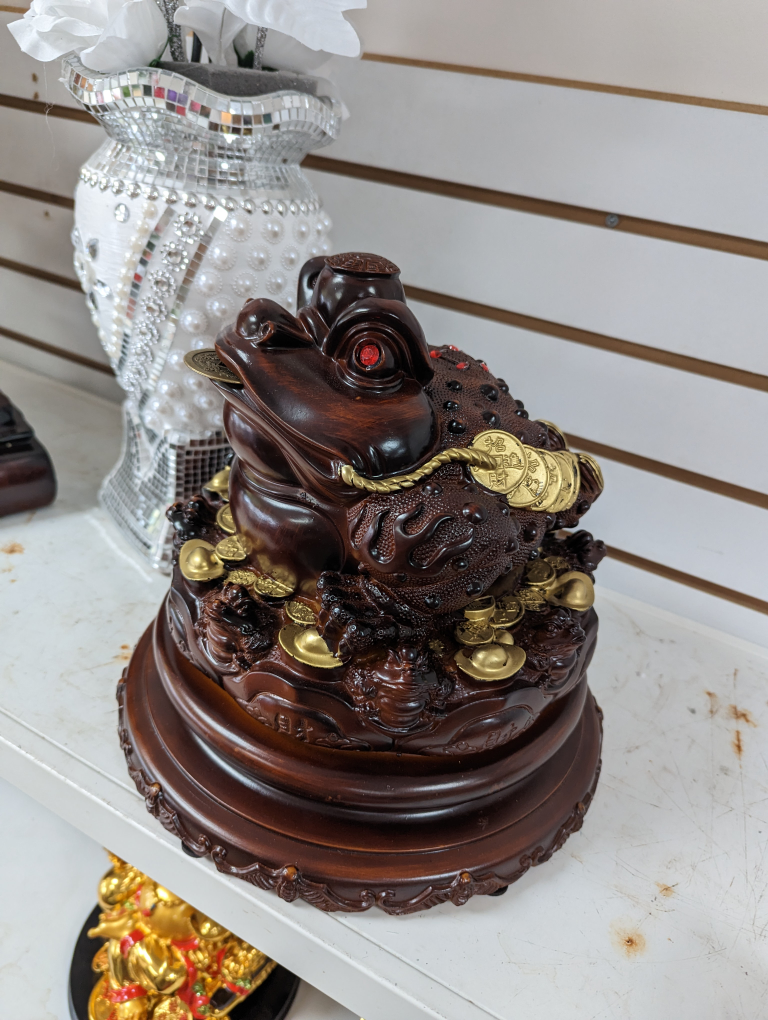 lucky Money frog 🐸 piggy bank - photo 2