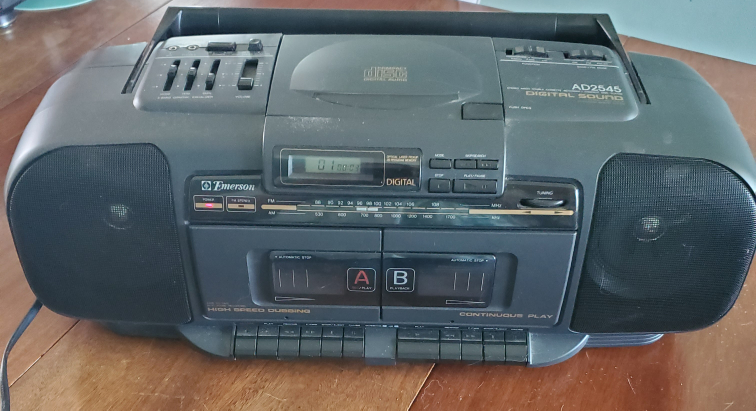 Emerson CD player, Dual Cassette, Stereo, Boom Box - photo 5
