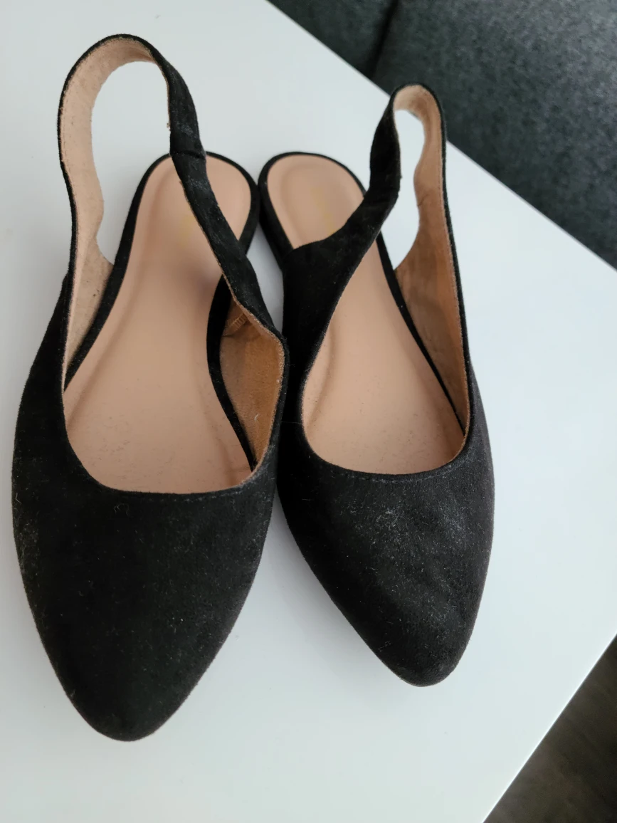 Women's summer flats thumbnail