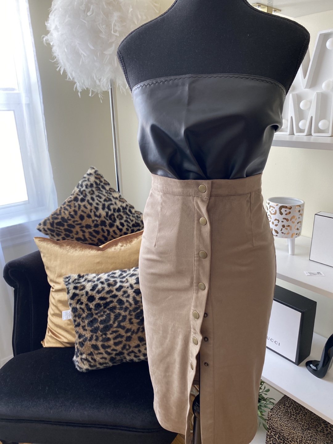 Beige skirt faux suede thumbnail