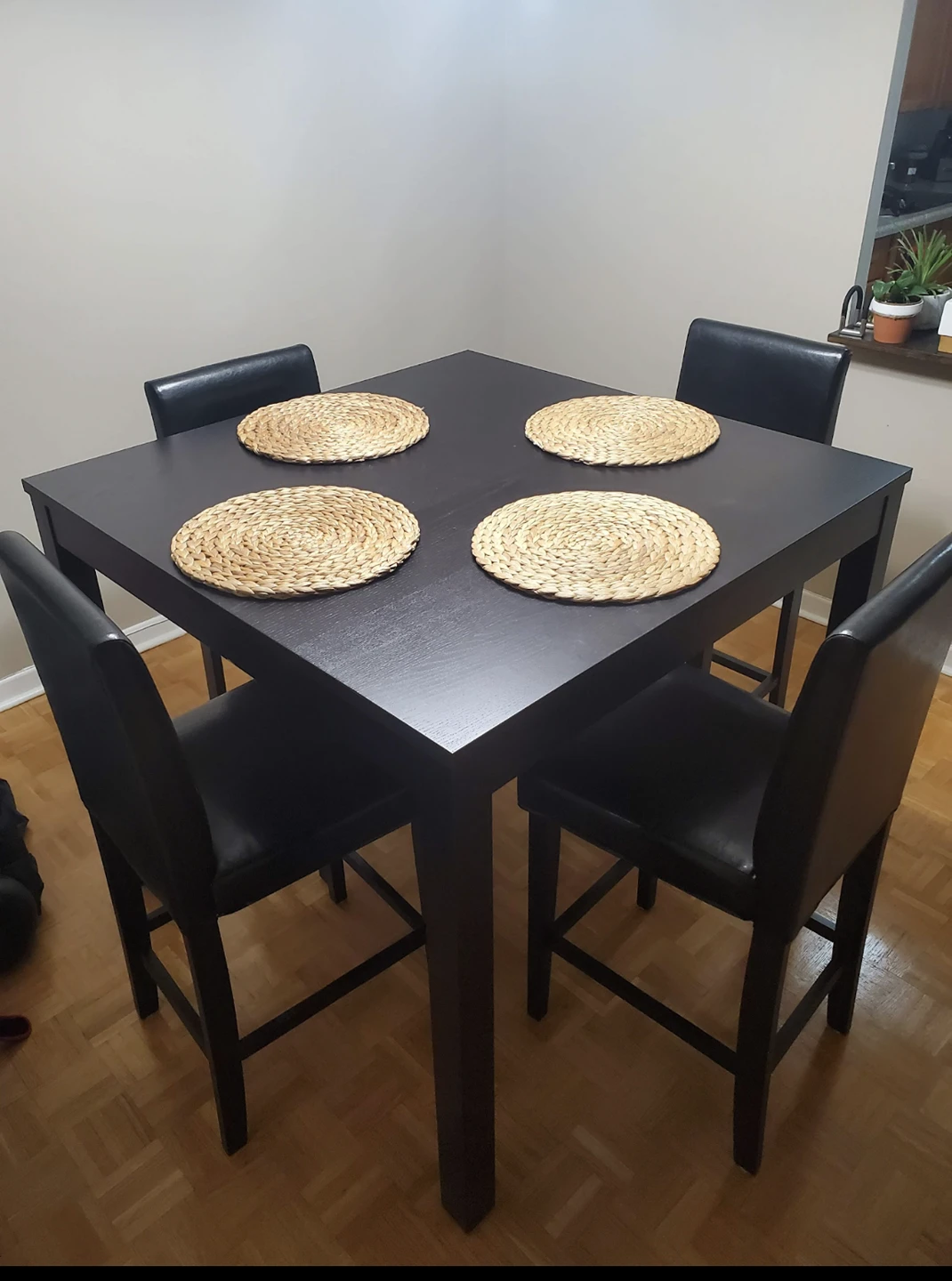 Dining Table - photo 2