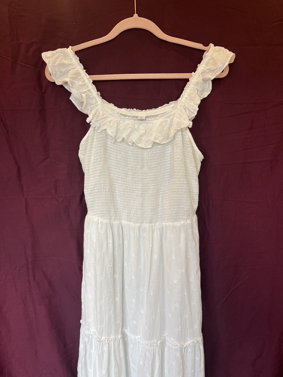 White maxi dress image indicator(5)