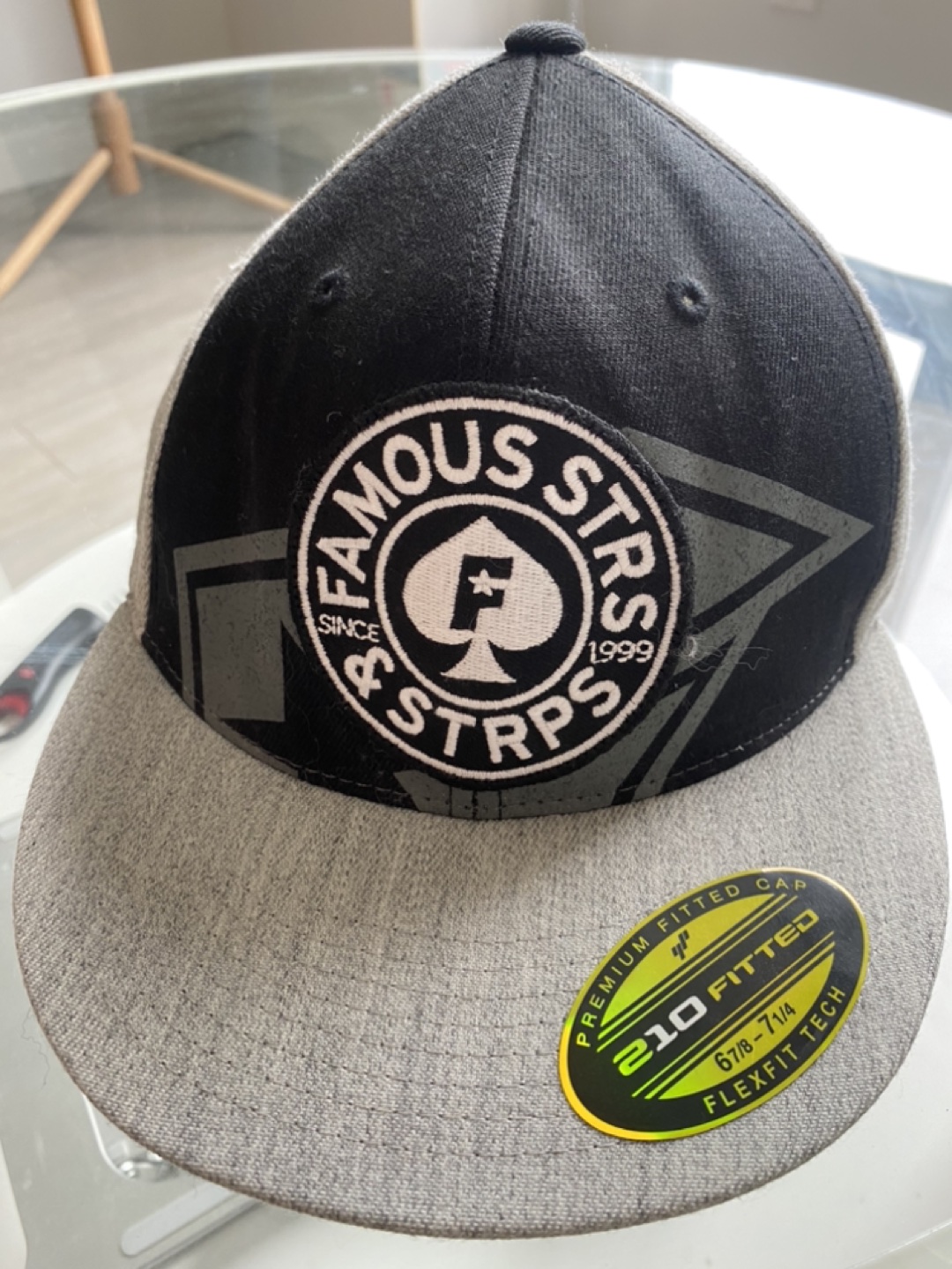 Hat thumbnail