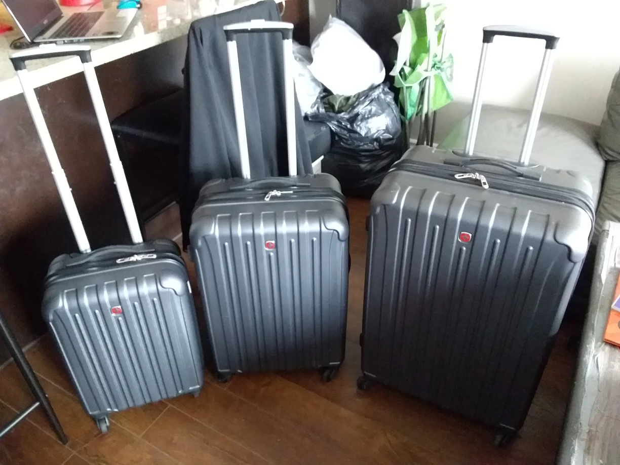 luggage set Swiss Gear Color grey