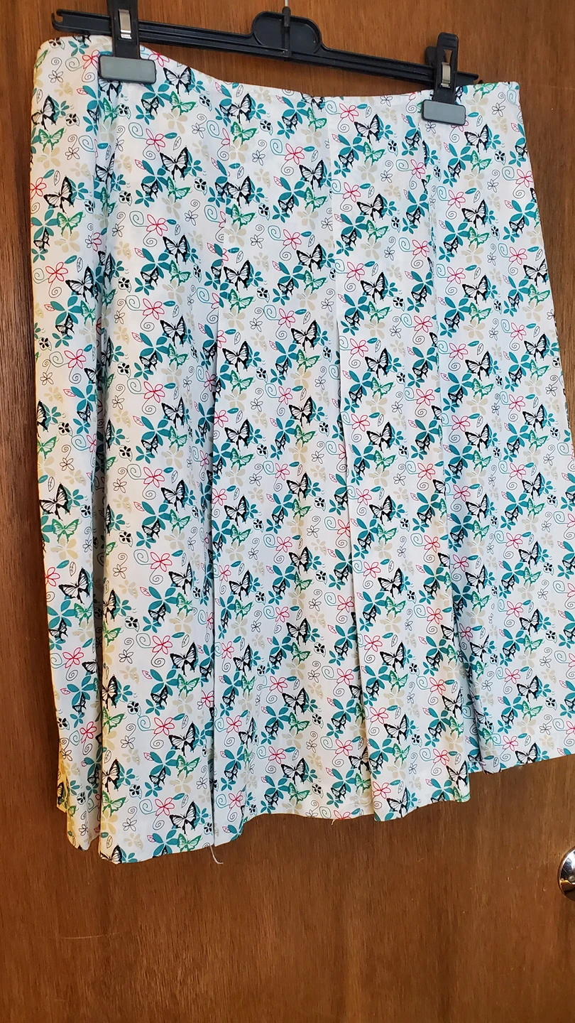 Butterfly skirt image indicator(3)