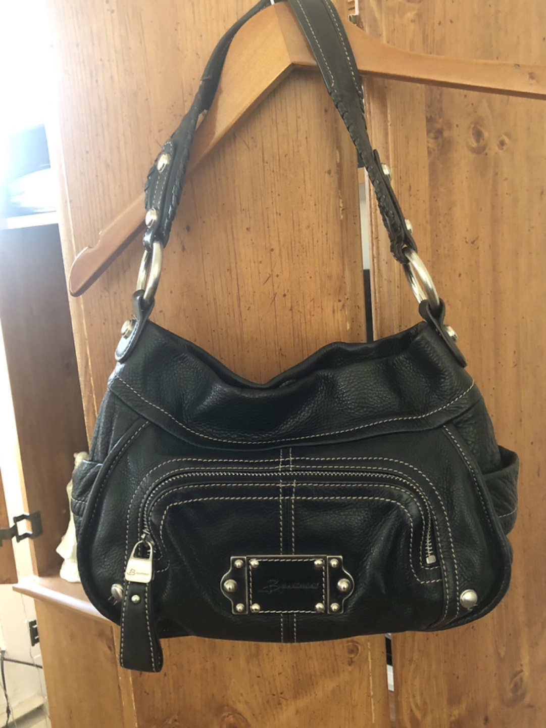 Designer vintage leather bag( B. Makowsky)