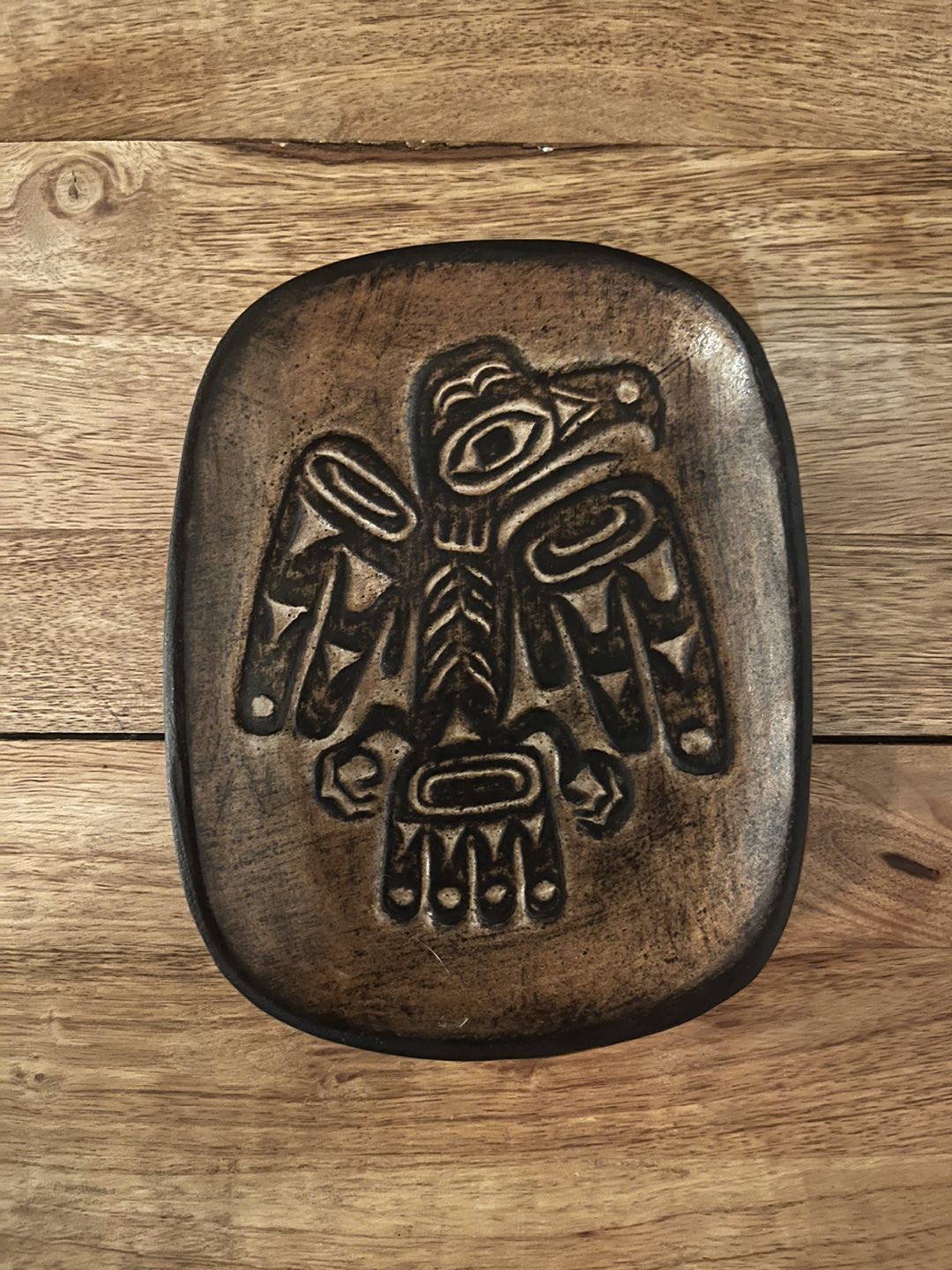Haida Eagle Pottery - Handmade Inuit Clay Plate thumbnail
