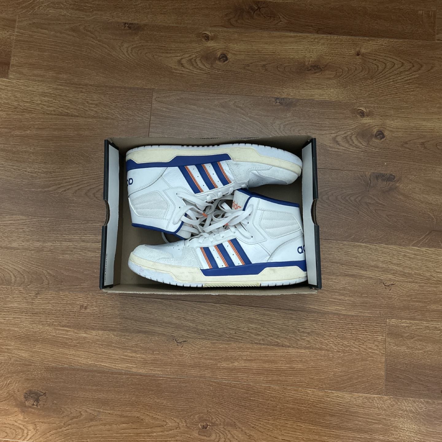 Adidas Mid Shoe (Cloud White)