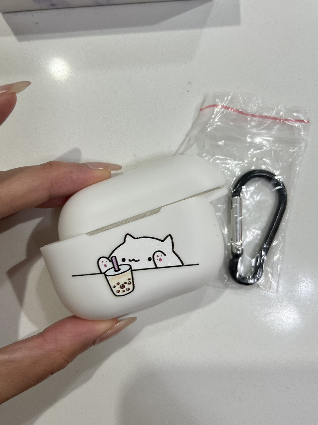 Airpods Pro Case with Keychain - photo 2