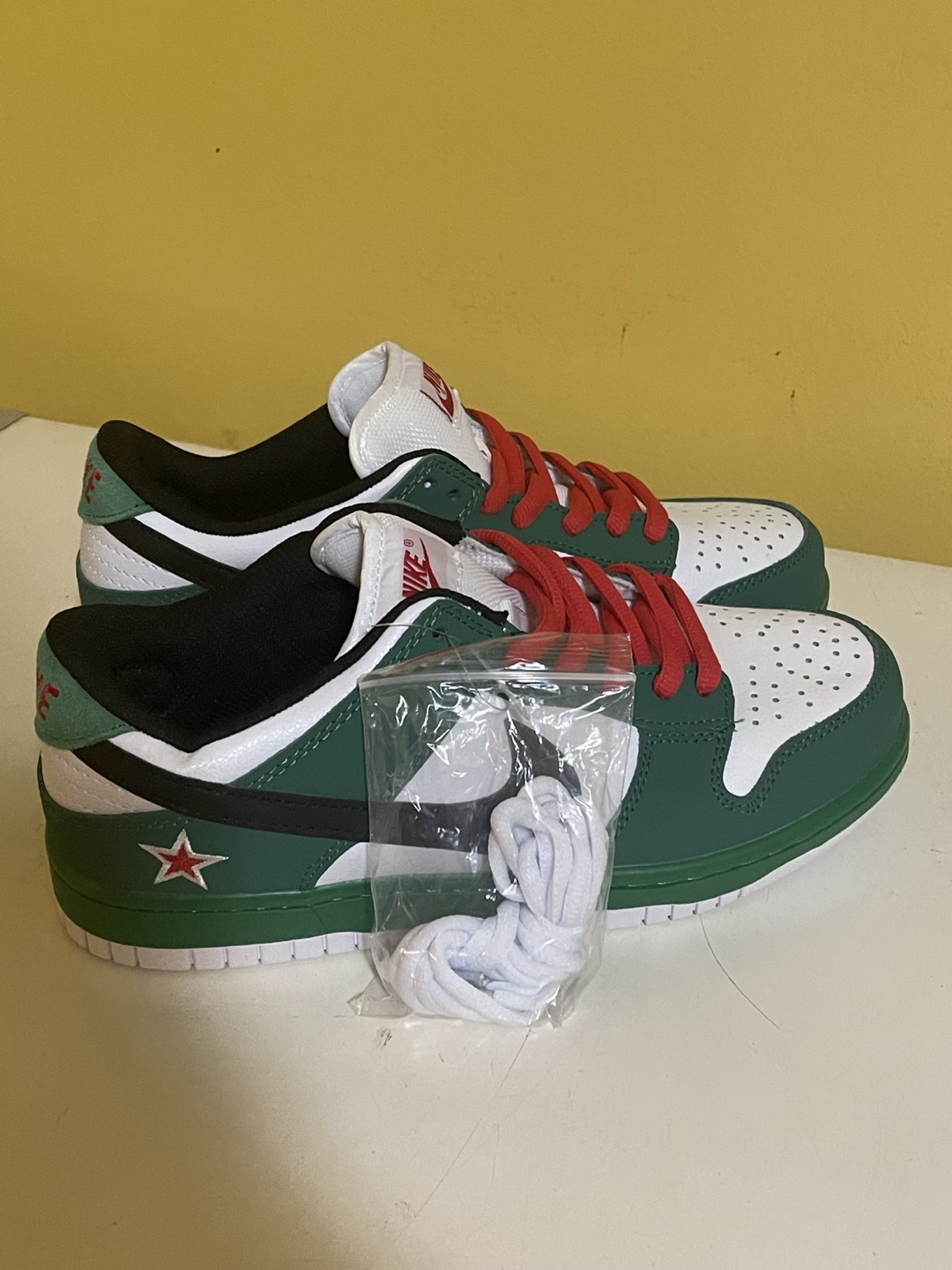 Men’s 9.0 Green Nike Air Heineken Dunk Low Not High AF1 Force SB image indicator(3)