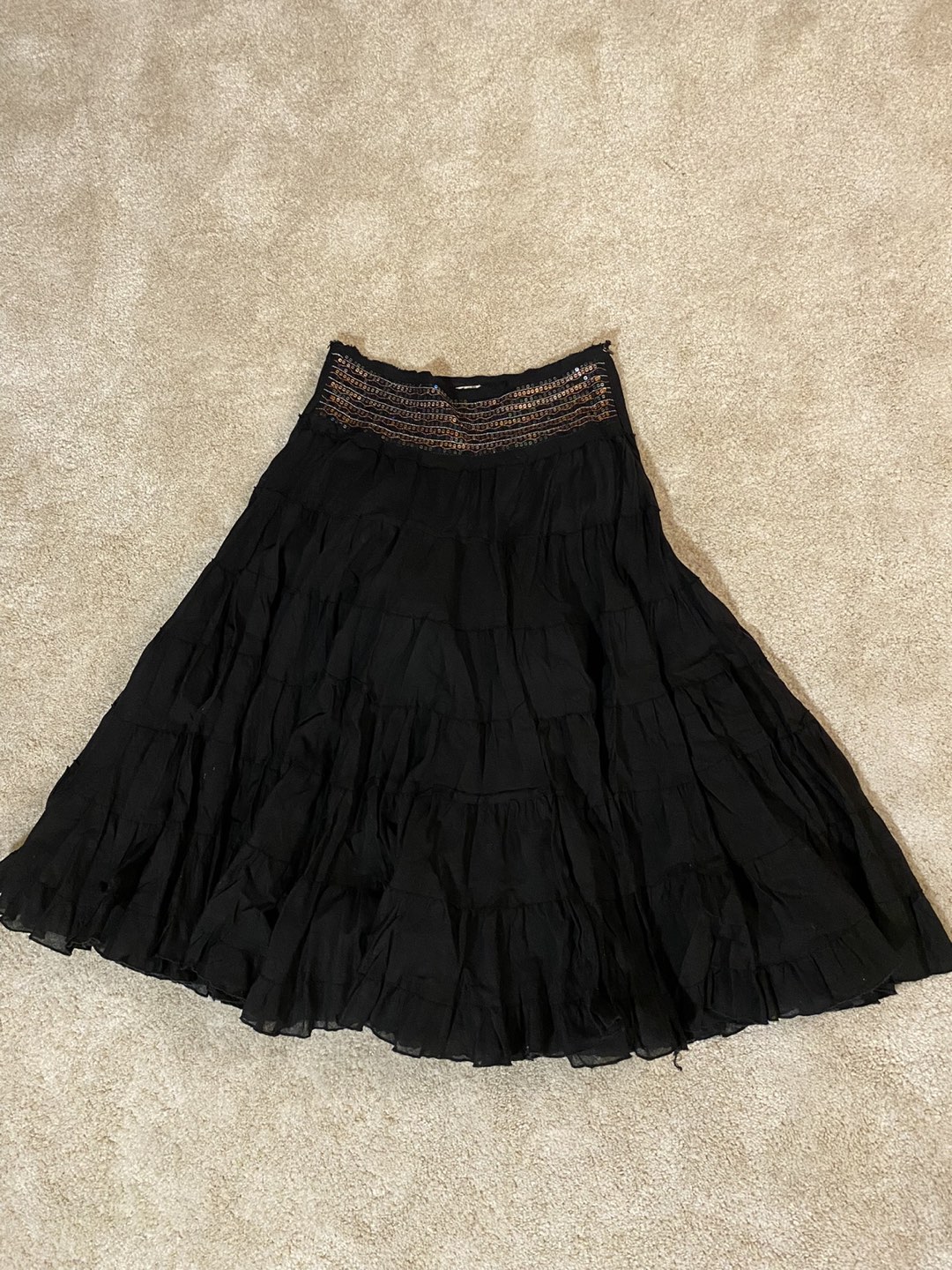 Black midi skirt thumbnail