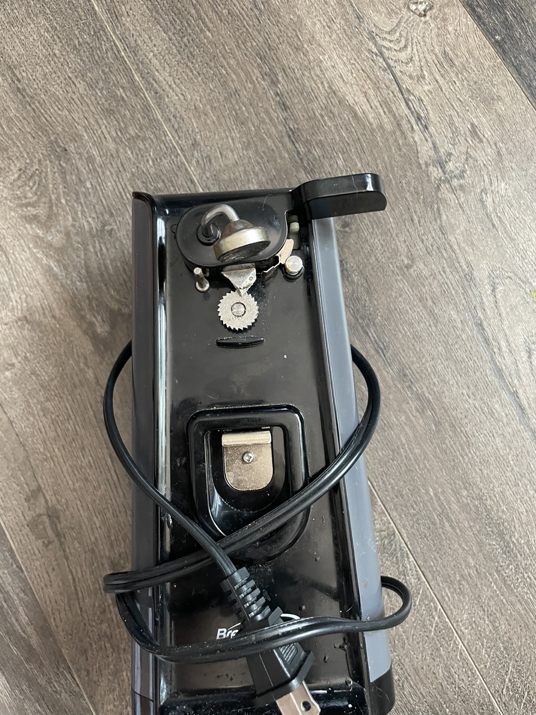electric can opener thumbnail