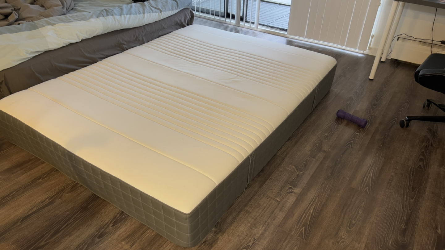 IKEA Haugsvar hybrid queen size mattress