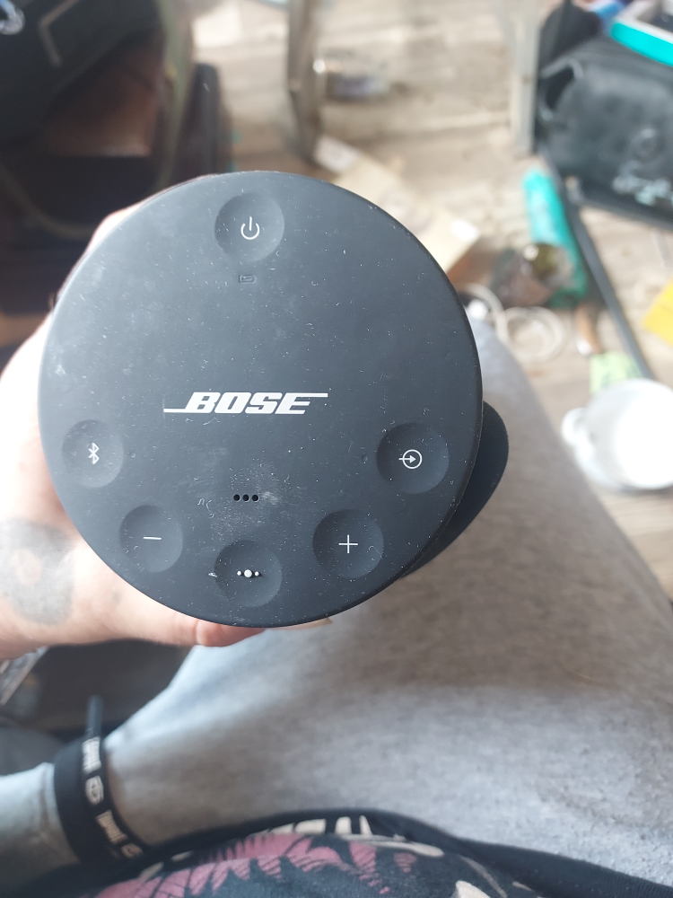 kickahhh blue tooth bone speaker thumbnail