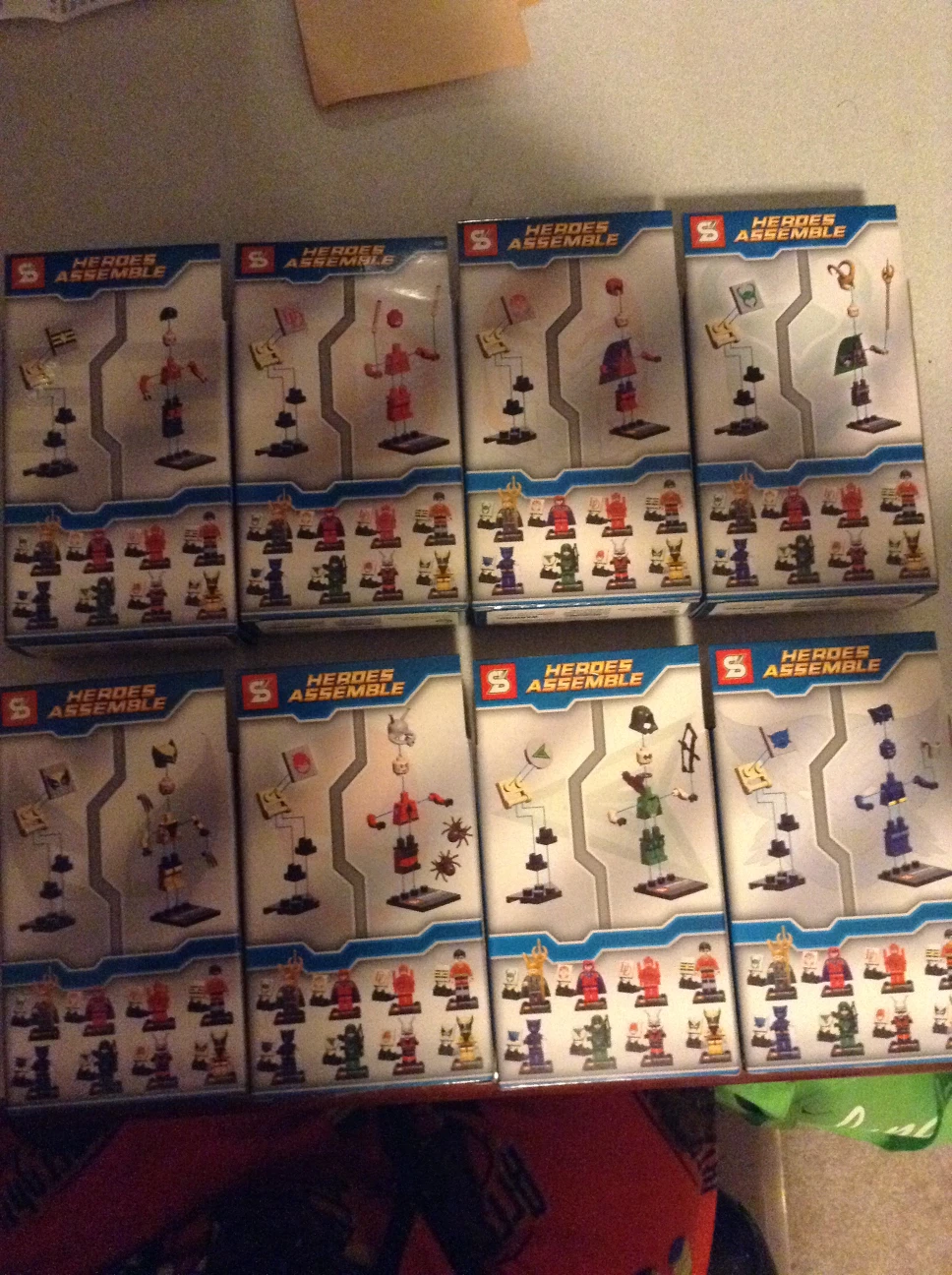 Heroes Assembles Characters like LEGO image indicator(3)