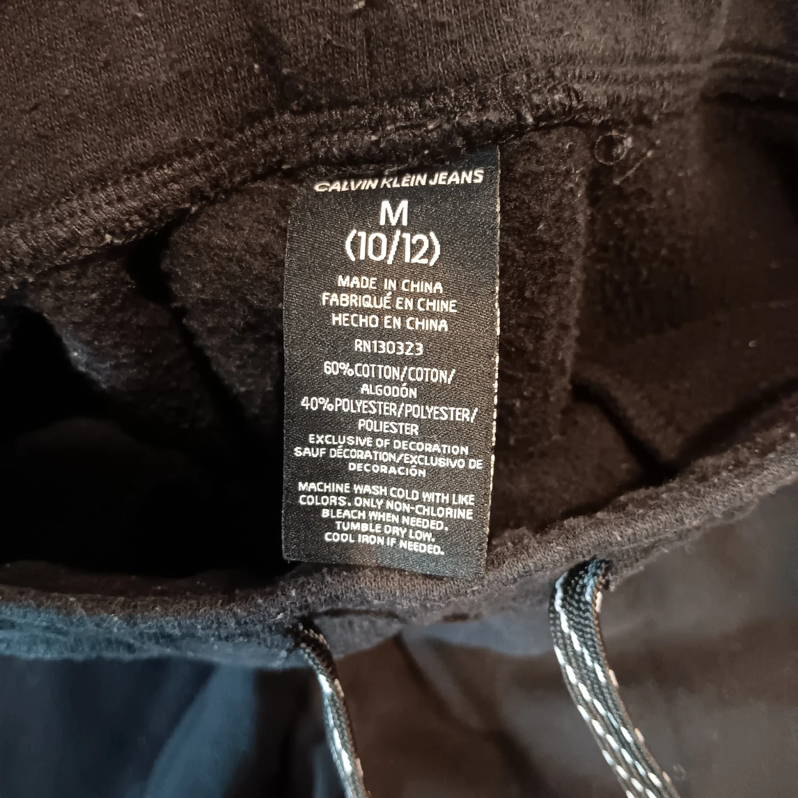 Calvin Klein Jeans Shorts 10/12yo - photo 2