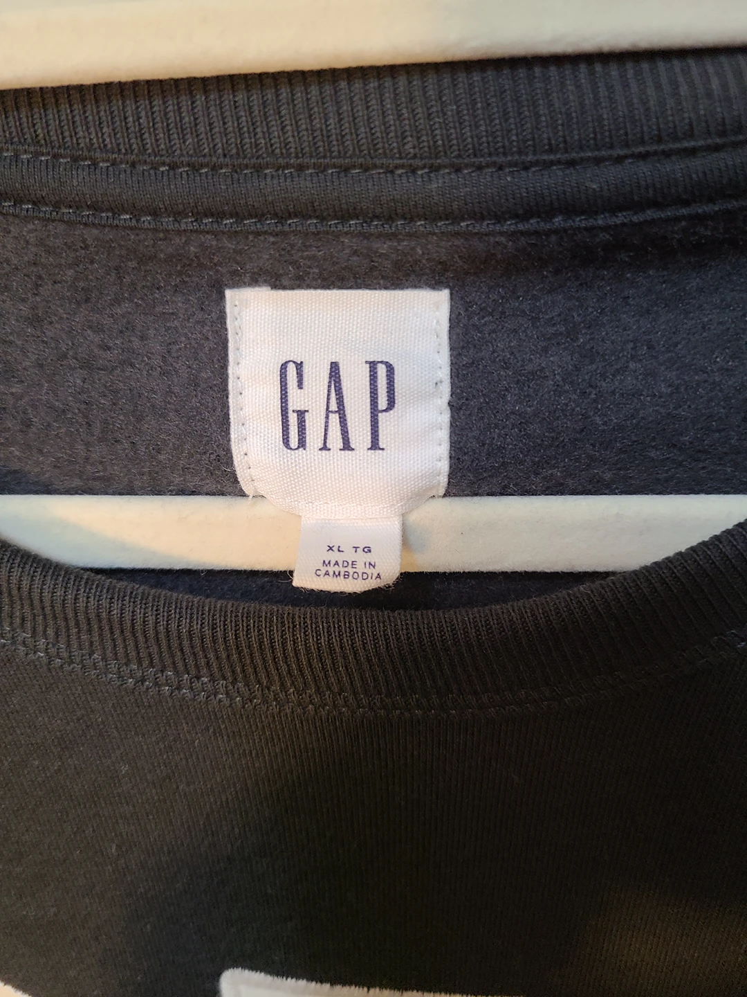 Gap Sweatshirt - photo 3