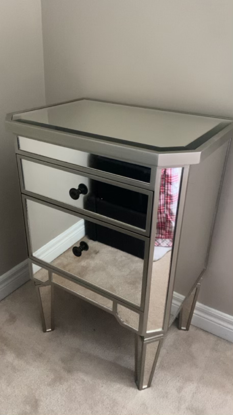 Gorgeous End table