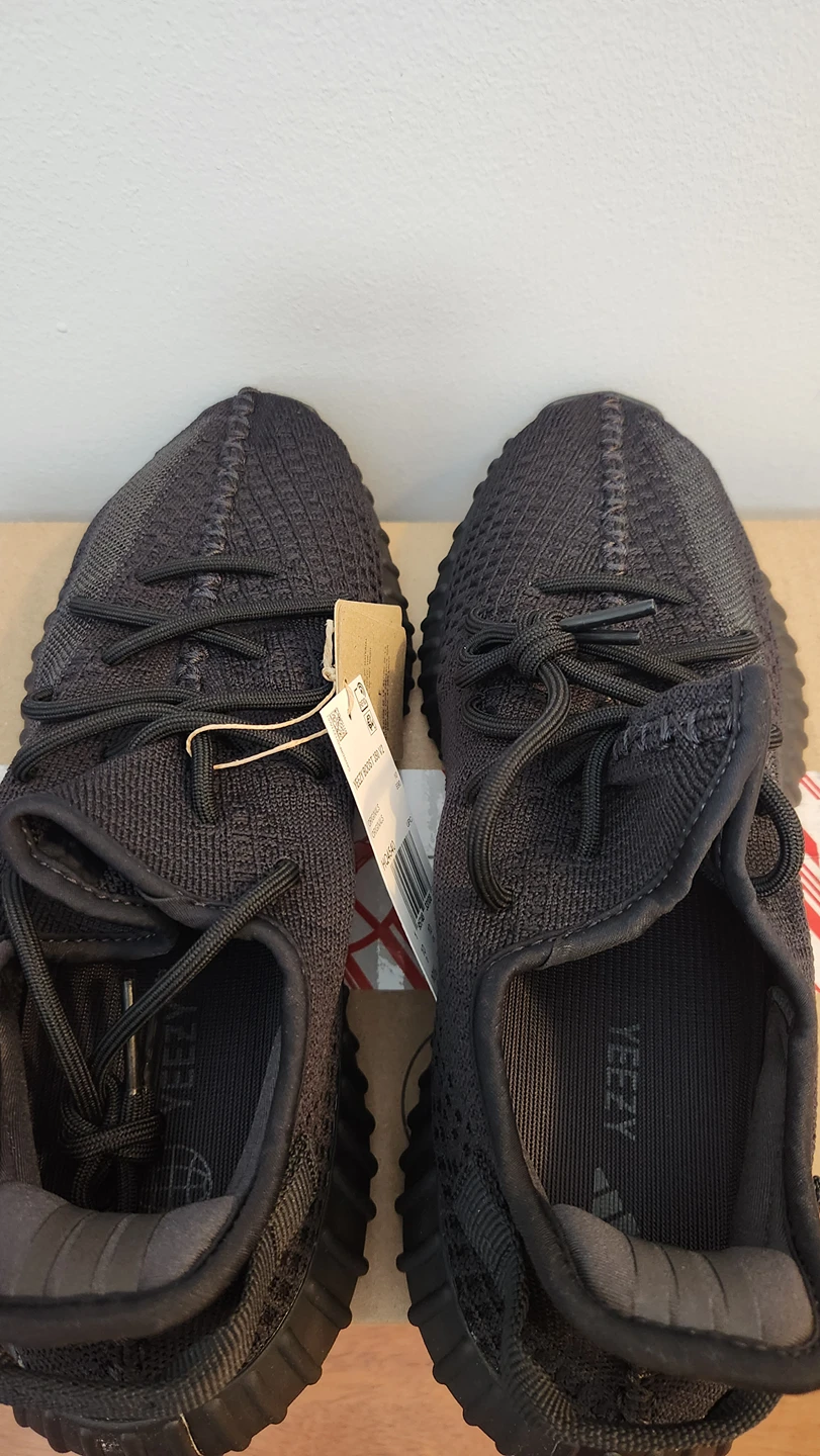 Adidas Yeezy Boost Onyx 350 V2 - photo 3