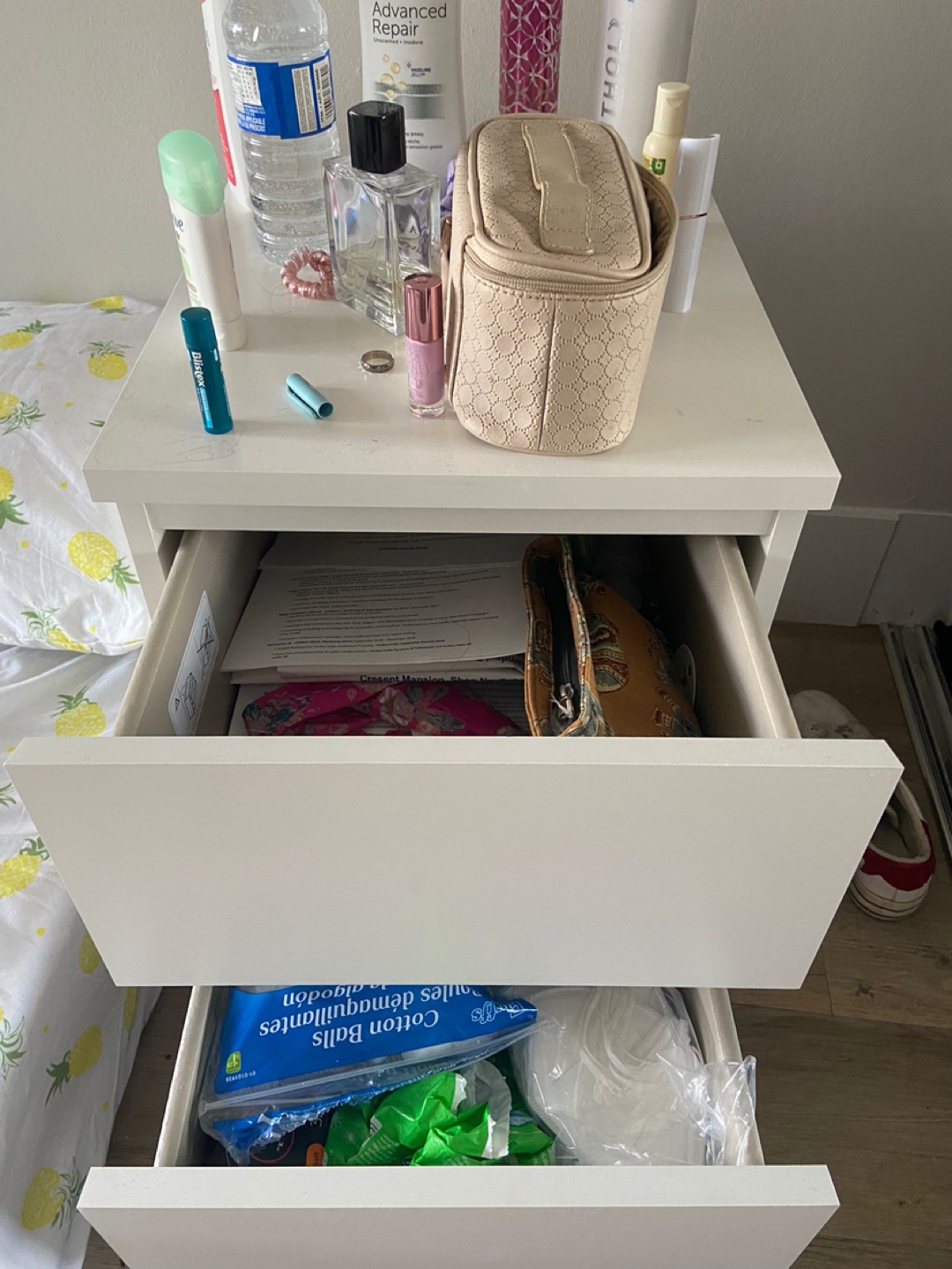 IKEA Bedside table - photo 2