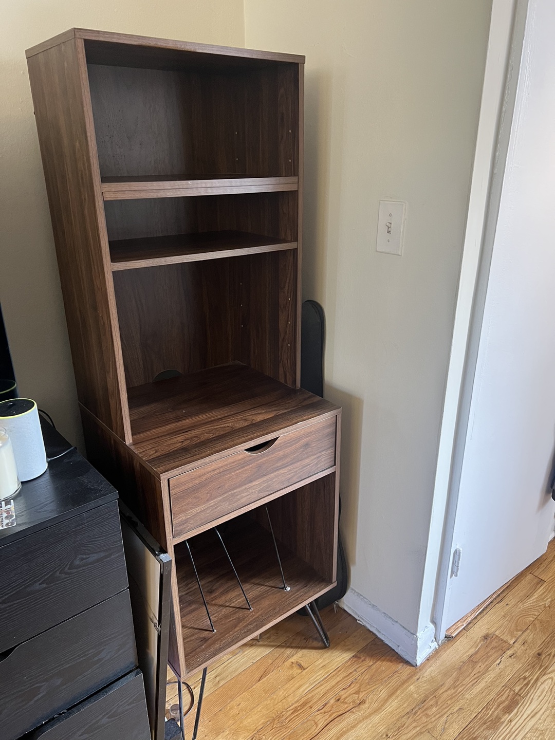 Bookshelf / record player stand
