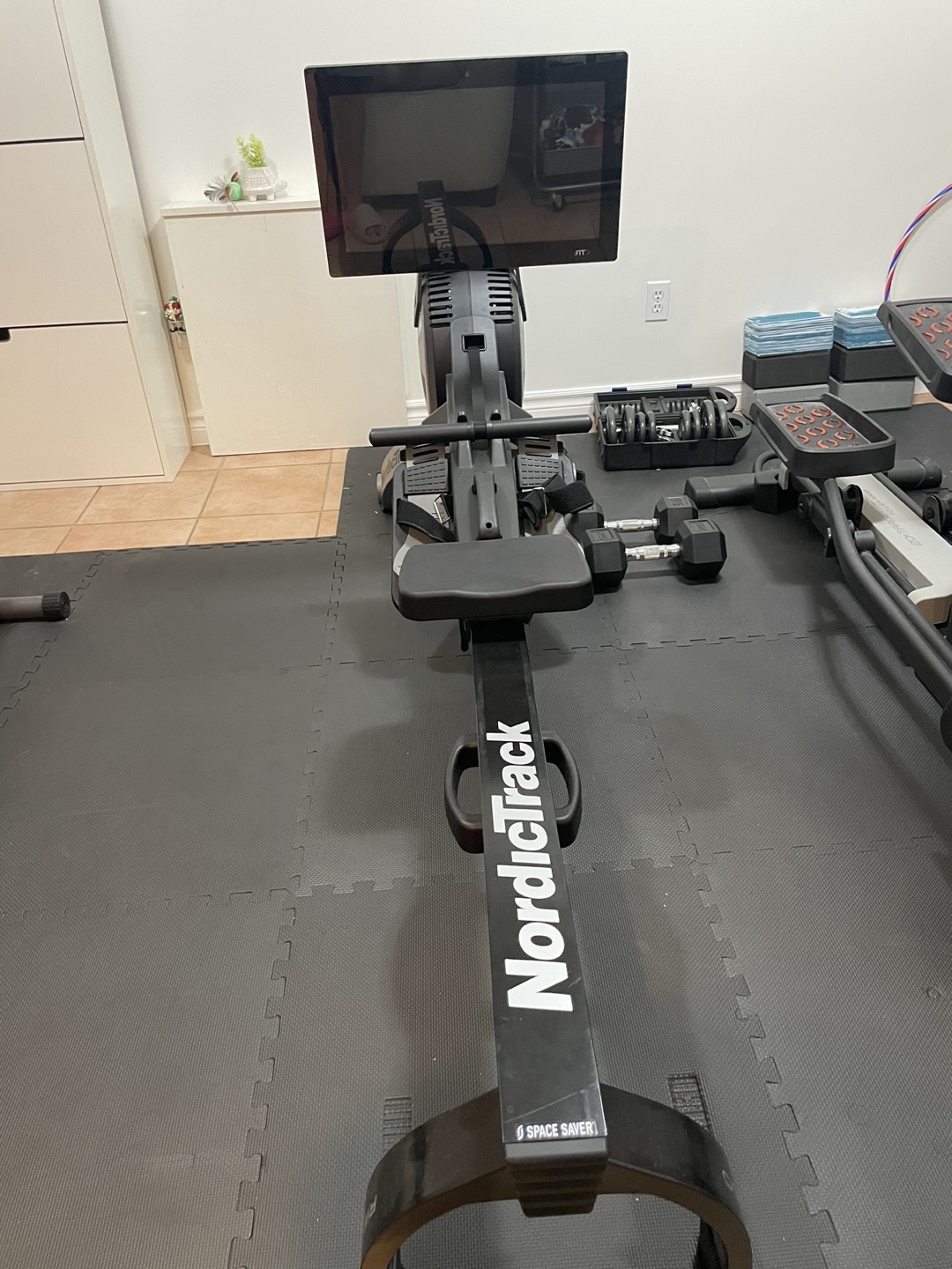 NordicTrack RW900 (Touchscreen) Rower - photo 2