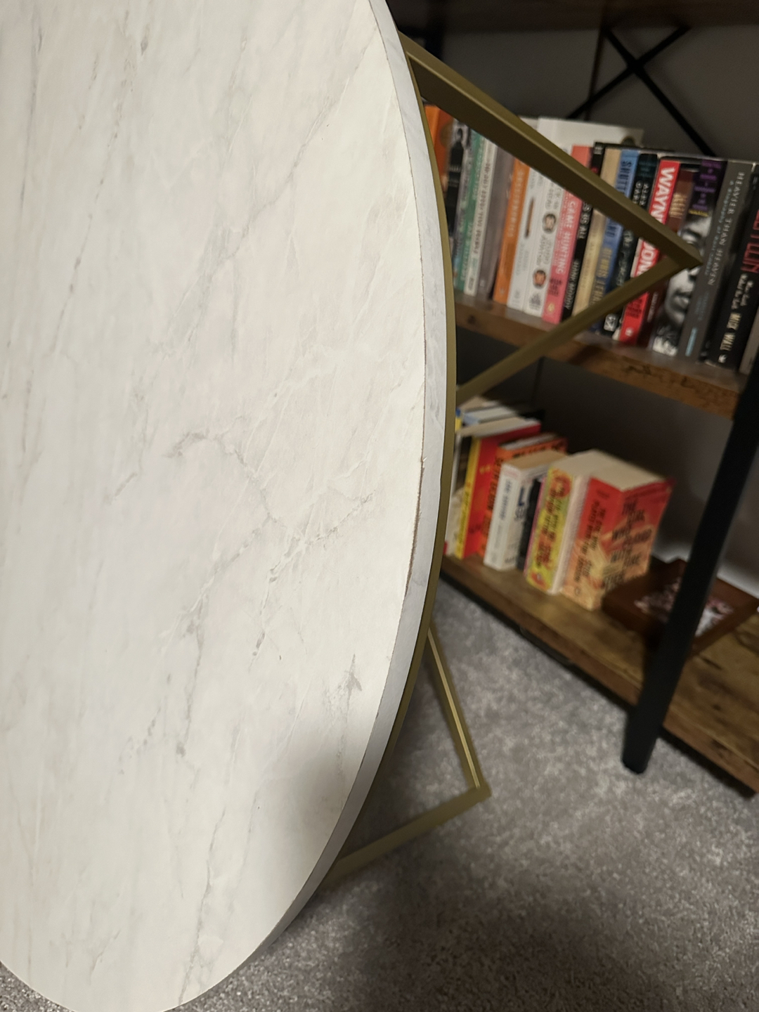 Faux marble coffee table - photo 3