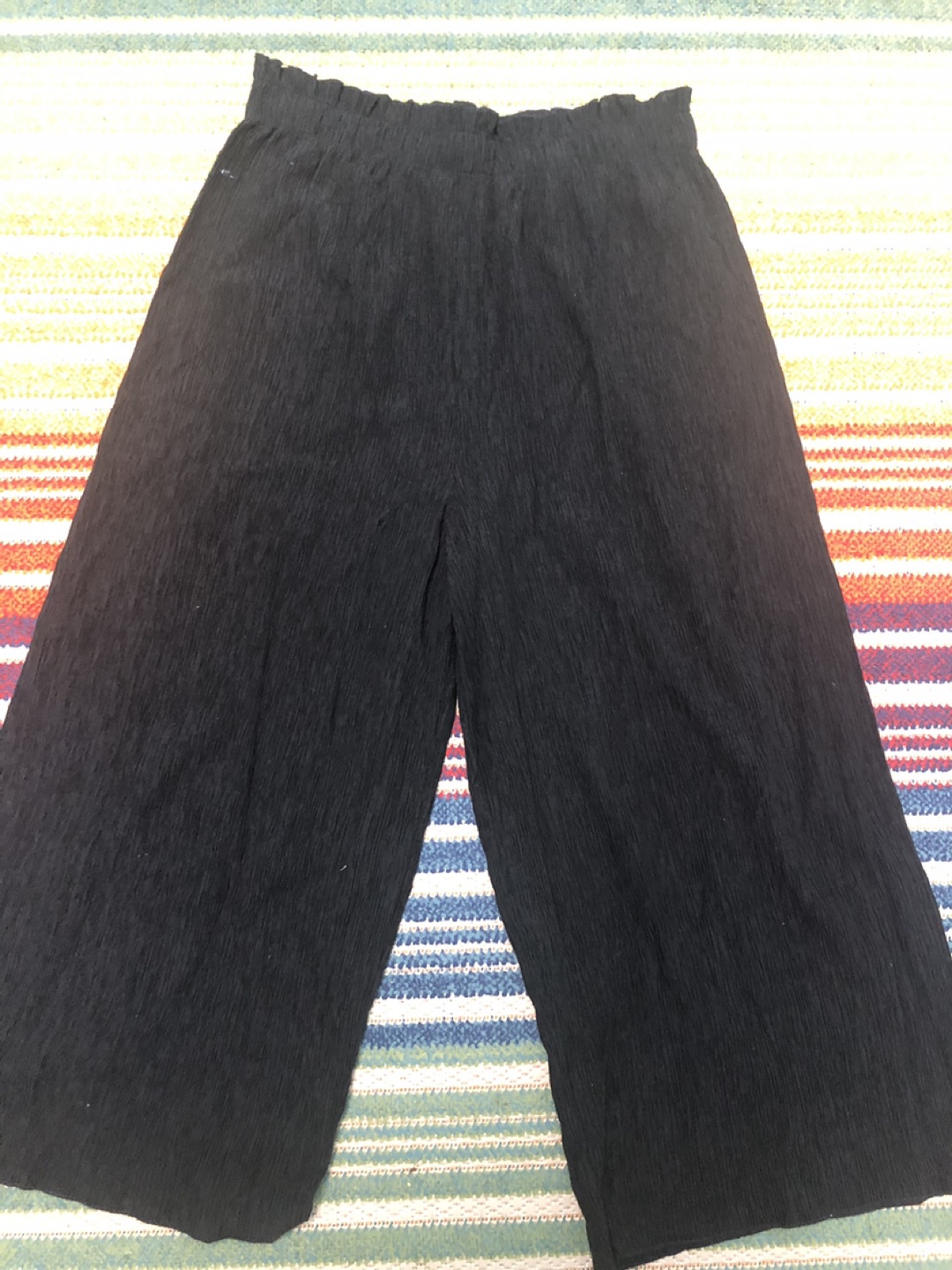 zara pants thumbnail