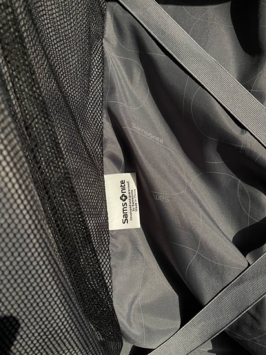 Samsonite Suite Case with Extender image indicator(9)